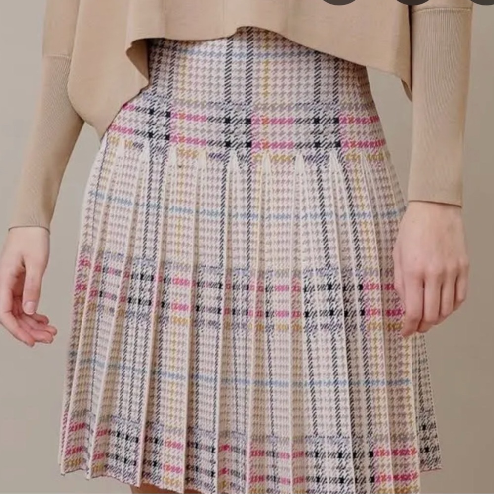 Cream Pleated A-Line Skirt Knee-Length for Work